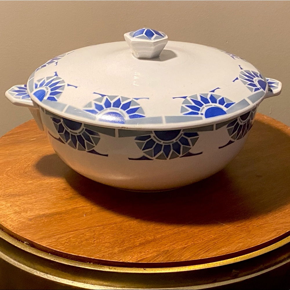 Vintage French soup tureen casserole dish with lid